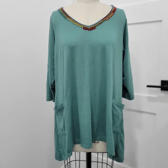 LOGO Lori Goldstein Women's Green Knit Pocket Beaded Tunic Top Blouse Boho 1X - Picture 5 of 11
